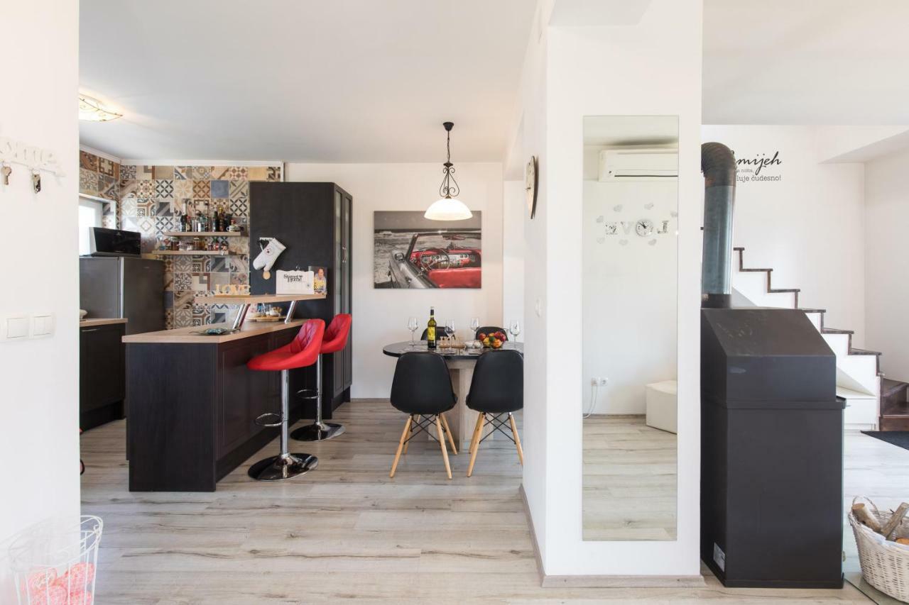 Chic Loft Appartment Krk Town Bagian luar foto