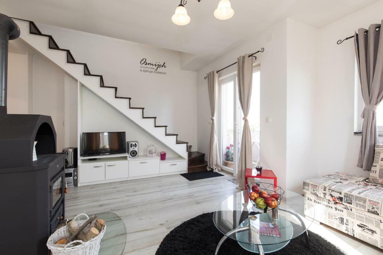 Chic Loft Appartment Krk Town Bagian luar foto