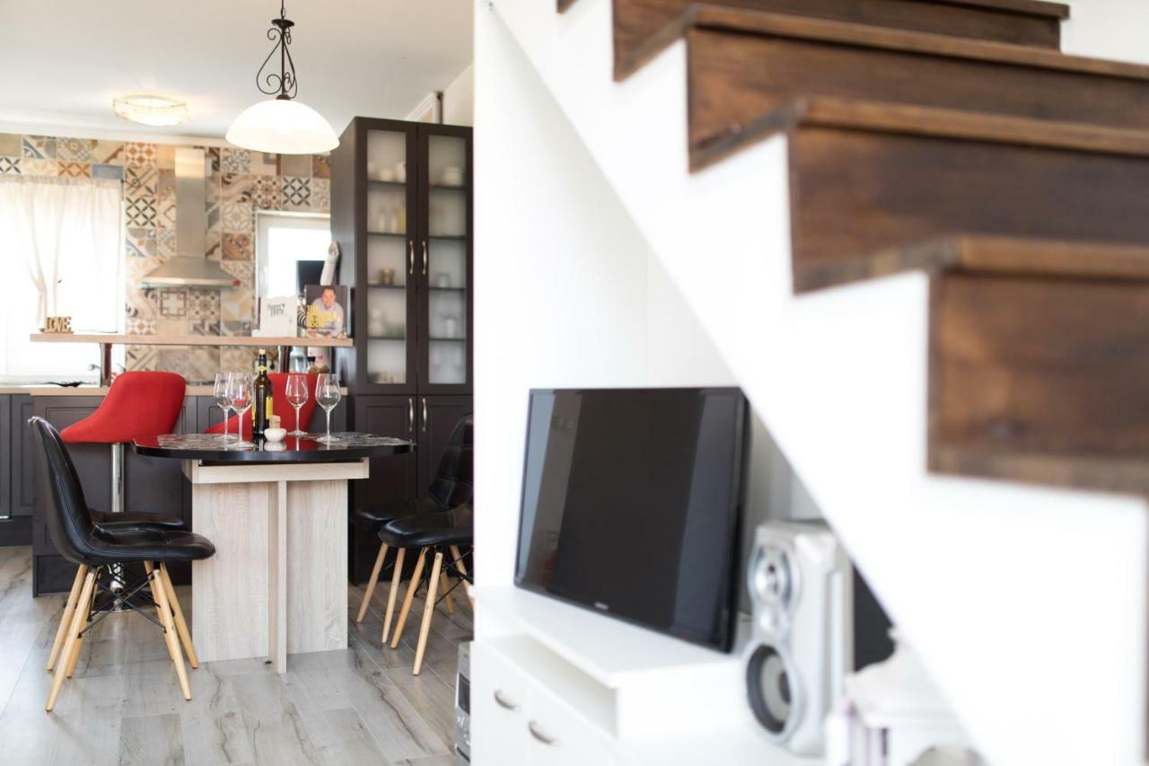 Chic Loft Appartment Krk Town Bagian luar foto